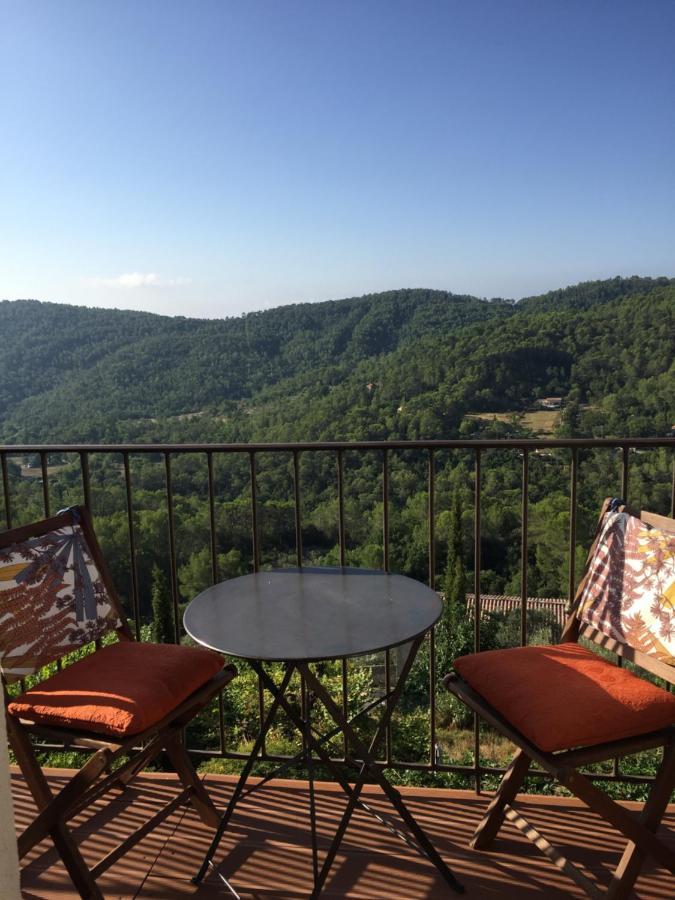 Bed and Breakfast La Cle Des Songes Claviers Екстер'єр фото