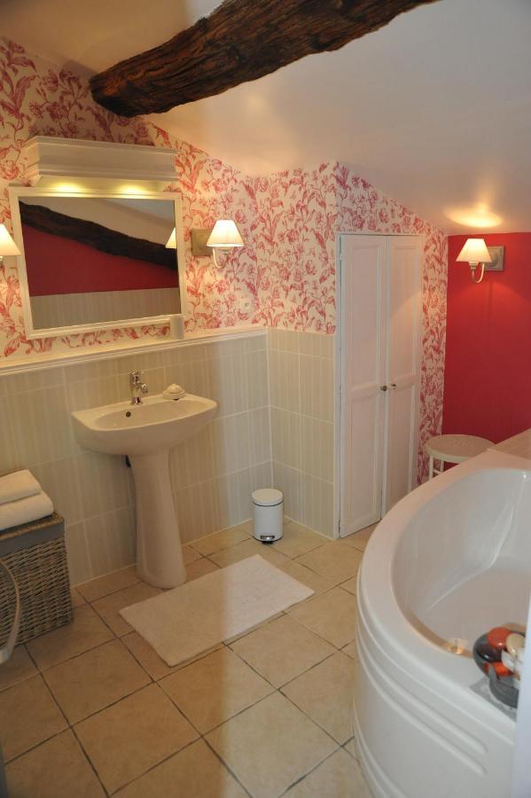 Bed and Breakfast La Cle Des Songes Claviers Екстер'єр фото